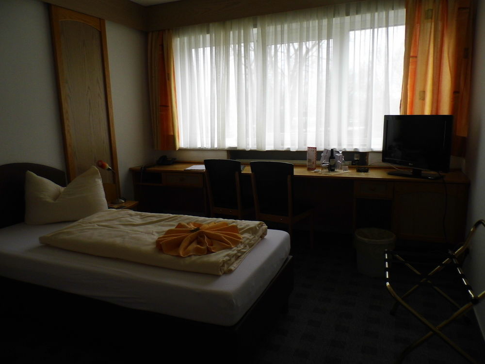 Hotel Wasserburg Мюнхен Екстериор снимка